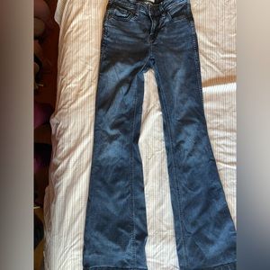 Shyanne Boot Cut Jeans. 25 waist x 34 length. Women’s